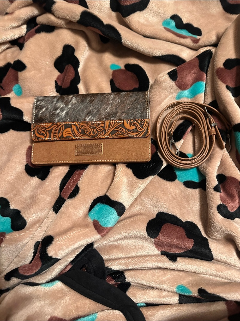 Wrangler Crossbody Purse Wallet
